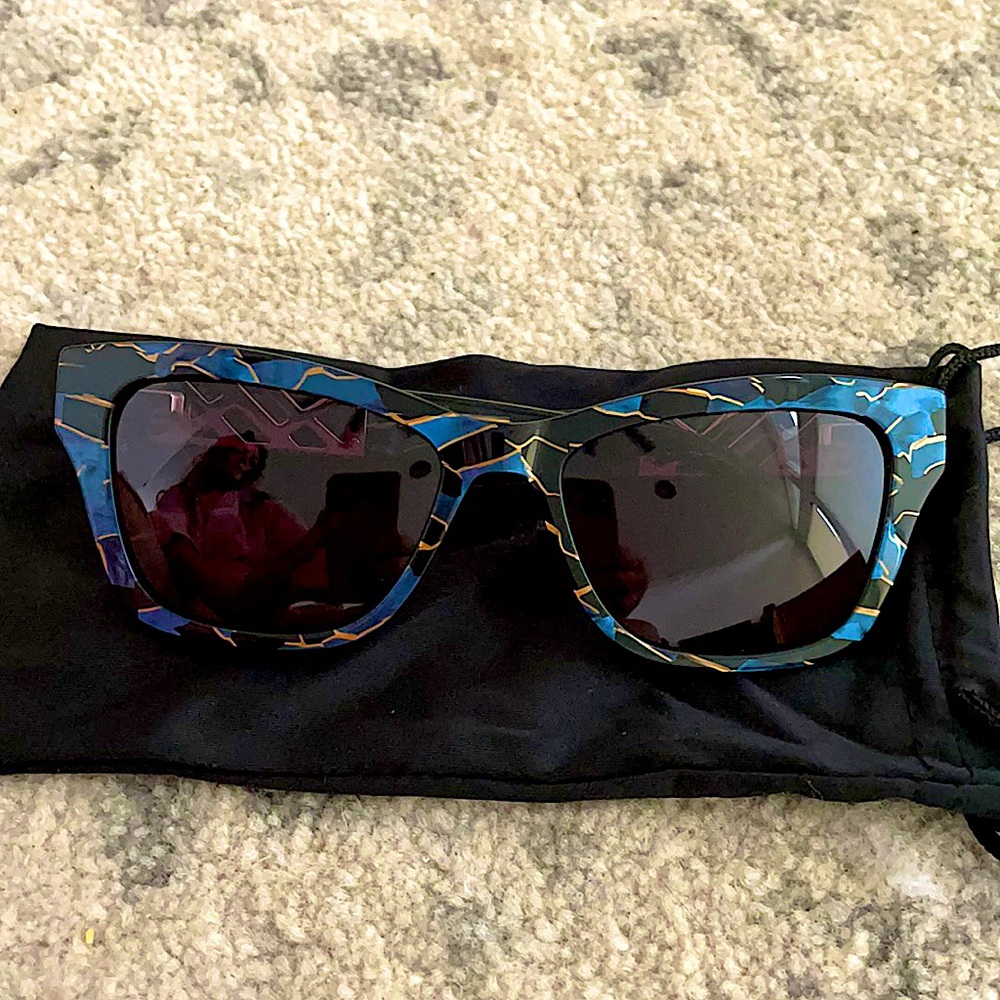 New LAMB sunglasses